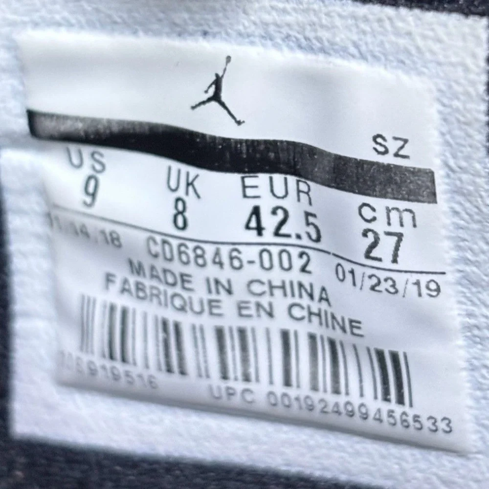 Jordan 11 Retro Low Light Bone Snakeskin 2019 Size 9